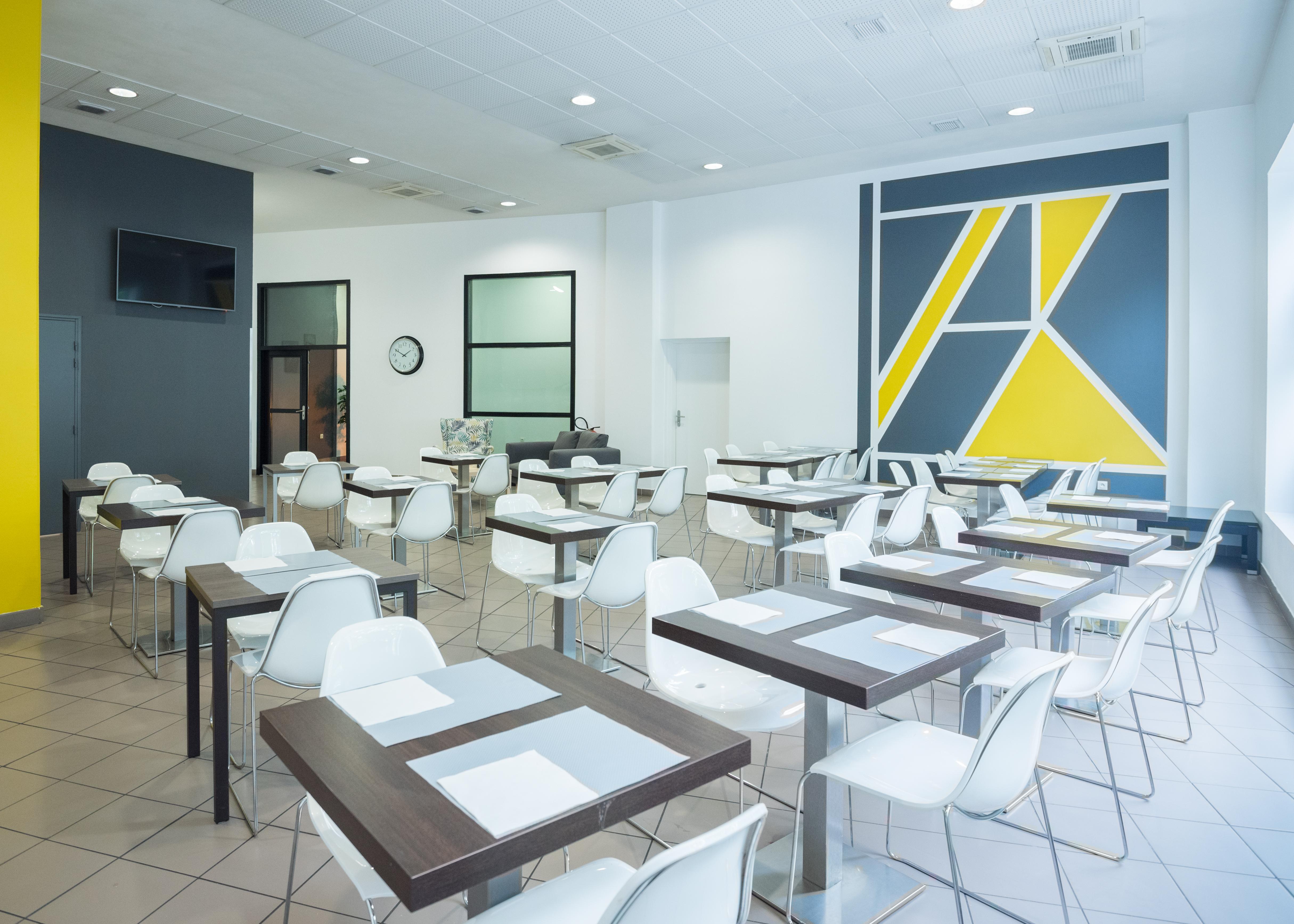 Comfort Aparthotel Nimes Centre Εξωτερικό φωτογραφία
