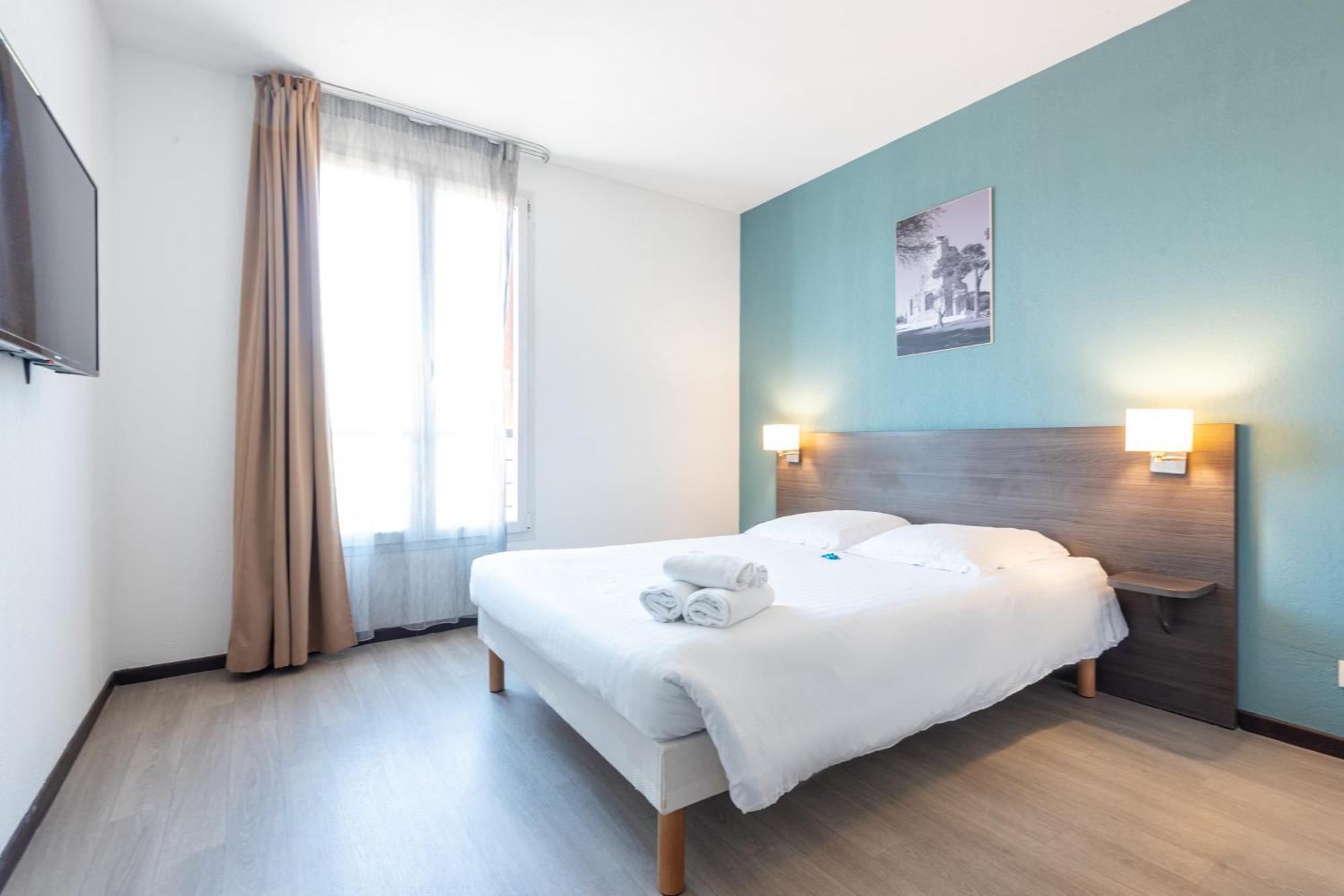 Comfort Aparthotel Nimes Centre Εξωτερικό φωτογραφία