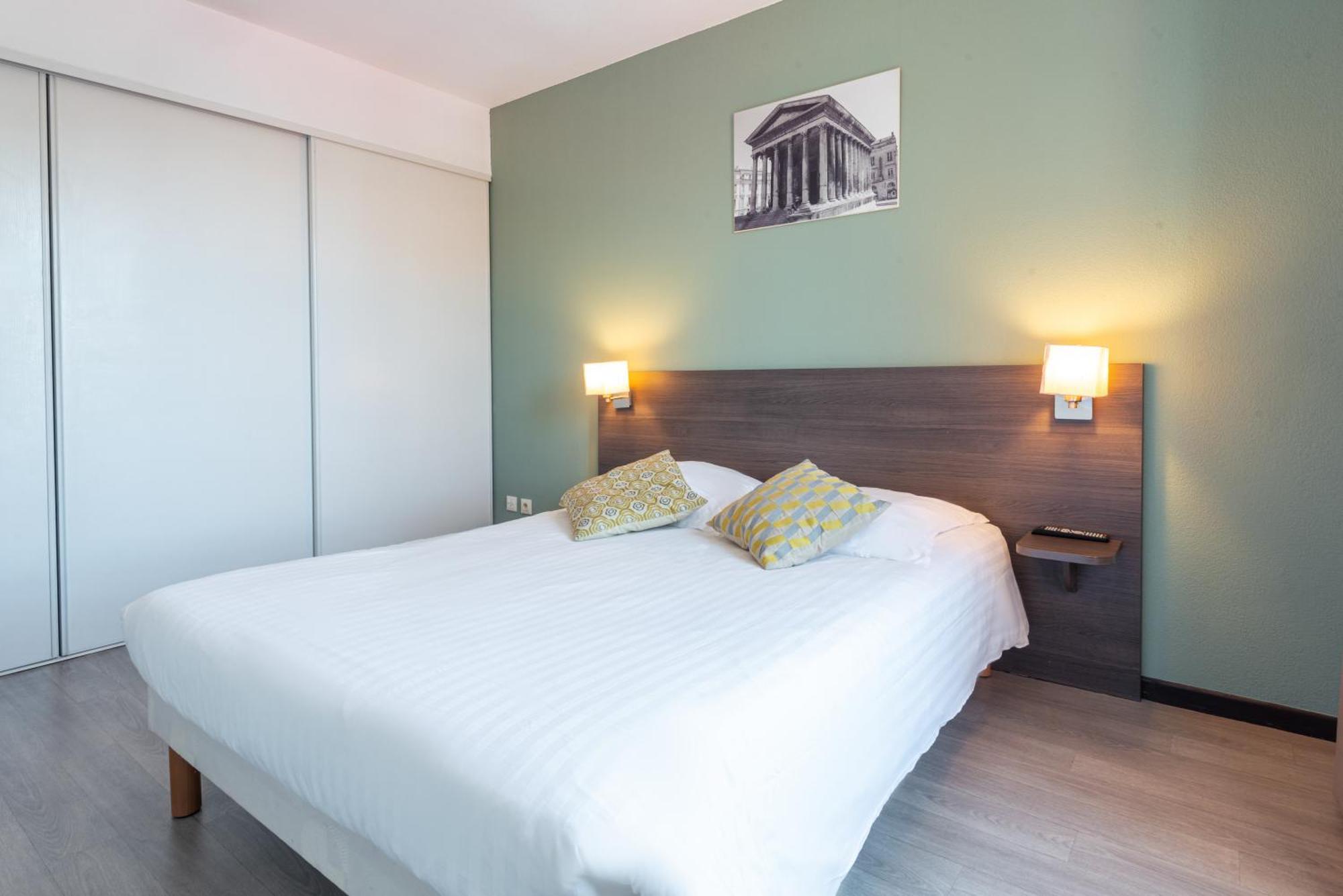 Comfort Aparthotel Nimes Centre Εξωτερικό φωτογραφία