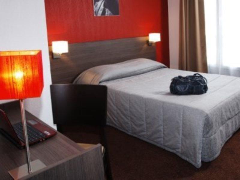 Comfort Aparthotel Nimes Centre Εξωτερικό φωτογραφία